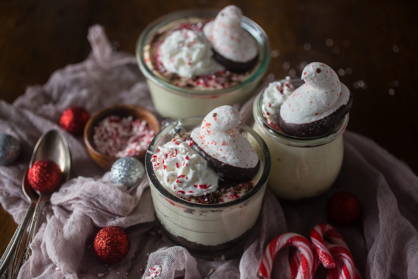 No-Bake Mini Peppermint Cheesecakes